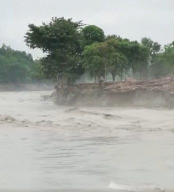Devastating floods in Nepal: People begin returning home after the havoc in Devighat; debris and destruction everywhere